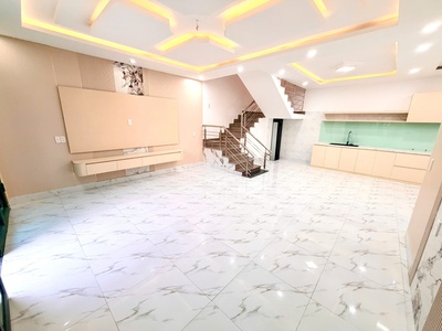 Bán nhà 4 tầng, lô góc, ngõ oto đỗ tận cửa ngày đêm tại đường Đà Nẵng 16