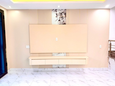 Bán nhà 4 tầng, lô góc, ngõ oto đỗ tận cửa ngày đêm tại đường Đà Nẵng 4