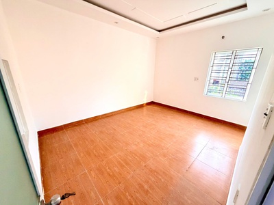 Bán nhà 4 tầng, lô góc, ngõ oto đỗ tận cửa ngày đêm tại đường Đà Nẵng 8