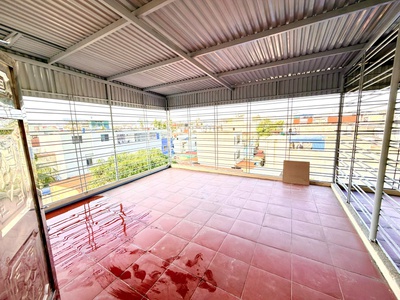 Bán nhà 4 tầng, lô góc, ngõ oto đỗ tận cửa ngày đêm tại đường Đà Nẵng 10