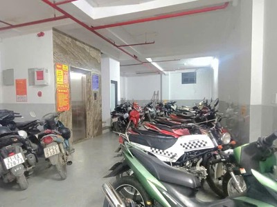 Bán tòa ccmn 8 tầng thang máy triều khúc 98m, mt 6,5m - 27 phòng khép kín full nội thất - dòng tiền 1