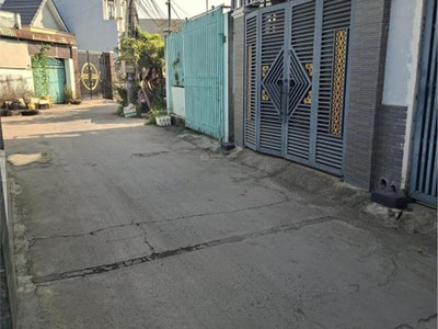 Chính chủ bán nhà riêng 415 tp. biên hòa 1 trệt 1 lầu,dt 60m2, giá 2,8 tỷ còn thương lượng 2