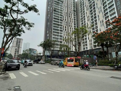 Bán nhà mặt phố trần kim xuyến - 155mx5t - mt 8.8m 2 thoáng - cho thuê 100 tr/th 0