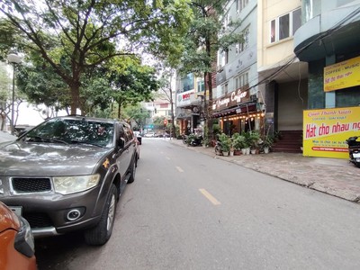 Vip, bán nhà mặt phố khu hoàng quốc việt, mặt tiền 12m quyền lực, diện tích cực đẹp 170m 1