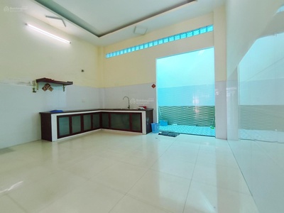 Bán nhà mới - 105m2 xe hơi ngủ nhà - giá chỉ 7 tỷ nhỉnh 2