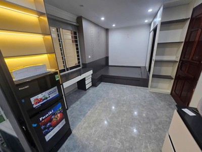 Kim giang 50m 7 tầng mt 10m 16.95 tỷ thanh trì 2