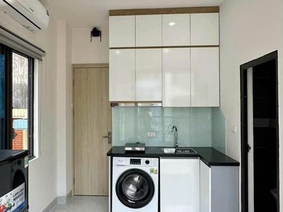 Bán căn hộ dòng tiền tốt nguyễn văn cừ 104m 7 tầng - 21 phòng mt 6m 31 tỷ long biên 2