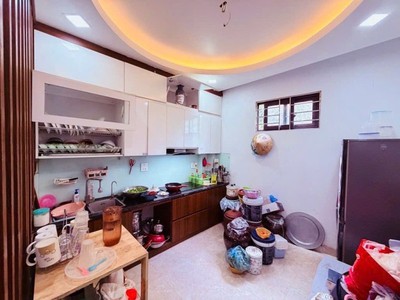 Bán nhà bát khối long biên, ô tô đỗ cửa, nhà 2 thoáng, gần hồ, ở ngay, 7.2 tỷ 1