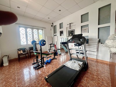 Bán nhà mặt phố đường số 23, hiệp bình chánh, thủ đức, tp hcm. dt 129m2, 3 tầng, 6pn, 16.4 tỷ, 3