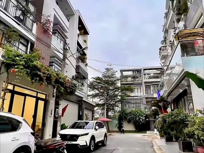 Nhà phố cao cấp đào tông nguyên, nhà bè - giá chỉ 9,9 tỷ 1