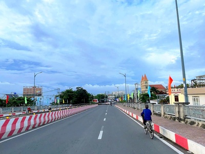 Cần bán 92m2 nhà 1 tấm mt thế lữ kd buôn bán thoải máy 0