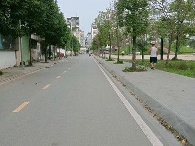 Chỉ 20 tỷ 500 triệu có ngay đất tái định cư ngọc thụy , dt 50m, ô tô tránh , vĩa hè. 0