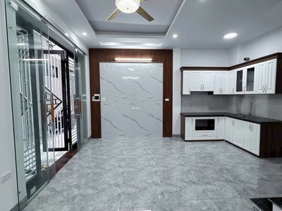 6.5 tỷ   xây mới 5 tầng việt hưng   sau bigc long biên. 0