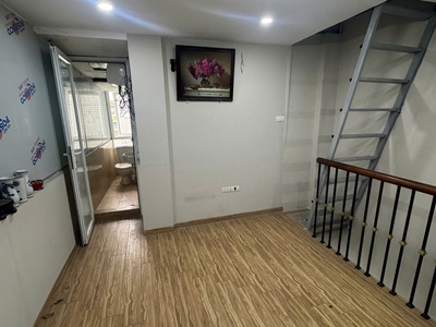 Siêu phẩm mạc thị bưởi - ô tô đỗ cổng - nhỉnh 3 tỷ - nhà đẹp ở luôn - sổ đỏ chính chủ 2