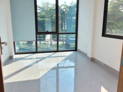 Bán nhà mặt đường bưởi ba đình 25m x6 tầng 12,3 tỷ lô góc,vỉa hè 1