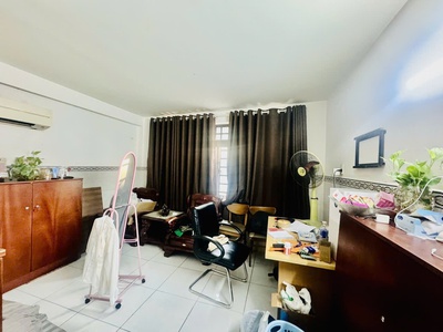   mặt tiền quận 7 - đường 24 m - 5 tầng - 60m2 - dòn13.6 tỷg tiền - 1