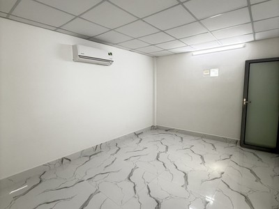 Hxh vào nhà mới ở ngay gò vấp giáp tân bình gần sân bay, 2 tầng, sổ a4 hoàn công đủ, tặng nội thất, 3