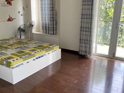 Cho thuê nhà nguyên căn khang điền, dt 75m2, 3 phòng ngủ, nội thất đầy đủ, giá thuê 13,5tr/tháng 2