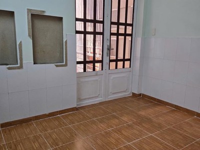 Huỳnh tấn phát, tân thuận, q7   nhà 1 lầu đẹp, hẻm an ninh 3