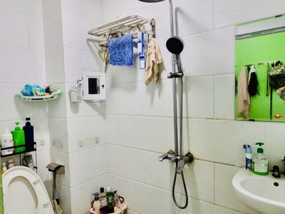 Nhà 3pn   nhà 3 tầng btct kiên cố   hẻm xe hơi thông  sát mặt tiền lê đức thọ   chỉ hơn 4 tỷ chút 2