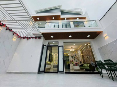 Biệt thự quận 7 - giá tốt - chỉ 8,9 tỷ - phạm hữu lầu, p. phú mỹ, quận 7 3