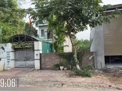 Đất mặt đường phạm văn đồng phường xuân hoà gần 200m giá nhỉnh 3 tỷ 0