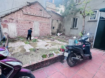 Đất vàng tt thạch bàn đầu tư là ngon luôn 50m2 mặt tiền 5.5m, giá chỉ 7 tỷ 1