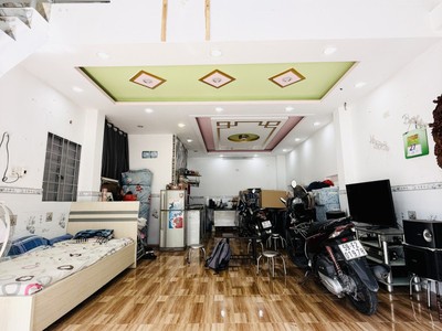 Nhà lô góc   80m    ngang 5m   dòng tiền 10tr/tháng. 3