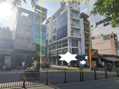 Cho thuê  nhà 2 mặt tiền lũy bán bích 80m  -  3tầng- khu thương hiệu sầm uất 1