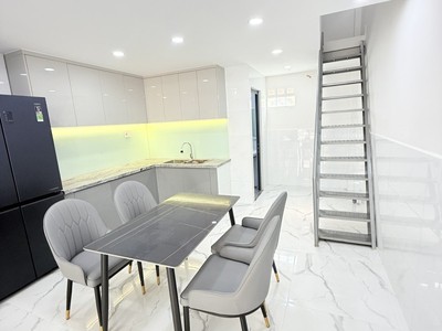 Hxh vào nhà mới ở ngay gò vấp giáp tân bình gần sân bay, 2 tầng, sổ a4 hoàn công đủ, tặng nội thất, 2