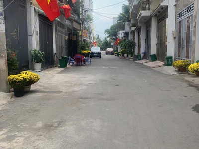 Nhà đẹp 1 trệt 2 lầu 4pn 4wc khu dân cư dự án nguyễn ảnh thủ trung tâm quận 12 xe hoi ngủ trong 1