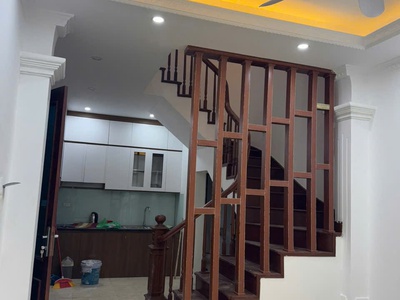 Cho thuê nhà riêng 5 tầng   tây sơn, đống đa 1