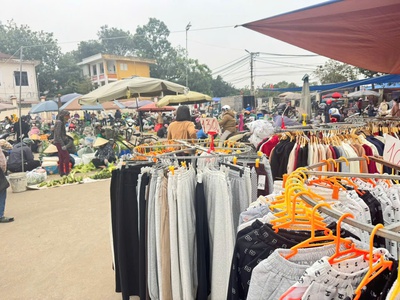 Chính chủ bán nhà giữa chợ chi đông 2 - kinh doanh đắc địa - 2 mặt thoáng 3