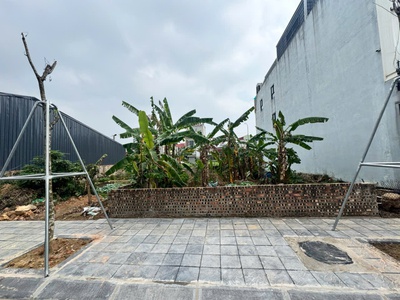 Bán đất kinh doanh 114m2 làn 2 biệt thự nguyên khê giá hơn 90tr lh 0982476091 1