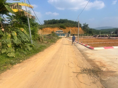 Bán đất tại xã tinh nhuệ 140m2 chỉ nhỉnh 400 triệu, sổ sẵn, full tiện ích 4