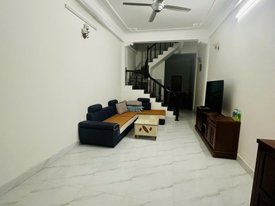 Cho thuê nhà ngõ 515 hoàng hoa thám , ngọc hà, hà nội 2