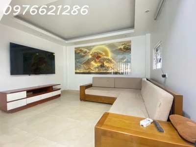 Bán nhà giang biên   việt hưng, long biên   30m    4 tầng   full nội thất   ở ngay   giá 6,45 tỷ 0