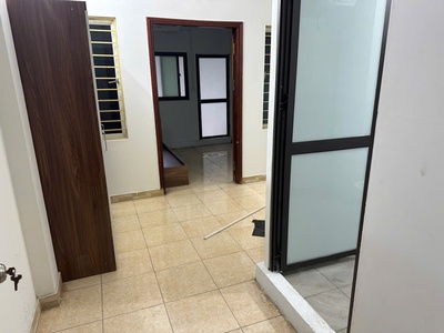 Cần bán gấp nhà ngõ 85 định công thượng   80m    ngõ ô tô tránh   10 phòng cho thuê   dòng tiền hơn 0