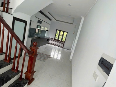 Chính chủ cho thuê nhà văn phòng 5 tầng   quán gánh, ngọc hồi, thanh trì, hà nội 2