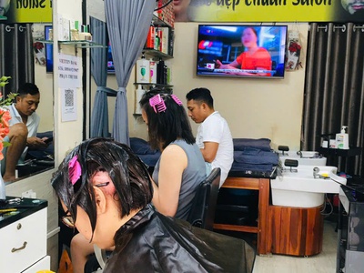 Sang nhượng cửa hàng tóc   đang hoạt động ổn định 9 năm tại mai dịch, cầu giấy, hà nội chỉ 30 triệu 4