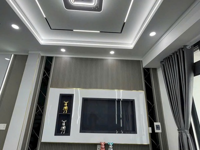 Bán nhà đẹp 2 tầng p.biên hòa,đường nhựa 2 ô tô,nội thất đầy đủ,dọn vào ở ngay 1