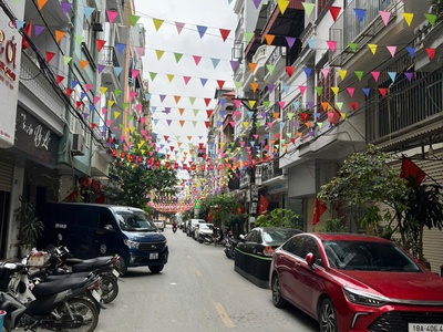 Bán gấp nhà liền kề vạn phúc hà đông dt143m2,căn góc, đường rộng 17m,nhà đẹp,giá rẻ 1