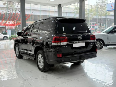 Bán Toyota Land Cruiser 4.6 V8 sản xuất 2020. Xe cực đẹp. 4