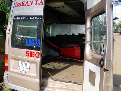 Văn phòng luật sư asean thanh lý xe ford transit 16 chỗ 2