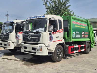 Xe cuốn ép rác 2