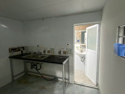 Cho thuê nhà riêng biệt 48m mặt ngõ rộng Đường Giáp Hải- Đa Tốn, ngõ 2 oto tránh nhau. 2