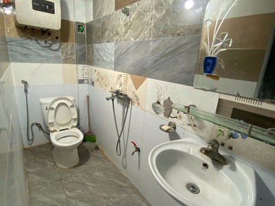 Cho thuê nhà riêng biệt 48m mặt ngõ rộng Đường Giáp Hải- Đa Tốn, ngõ 2 oto tránh nhau. 3