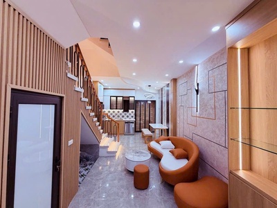 Nhà mới koong full nội thất 2 thoáng trước sau - hàng kịch độc ngọc thuỵ trong đê 0