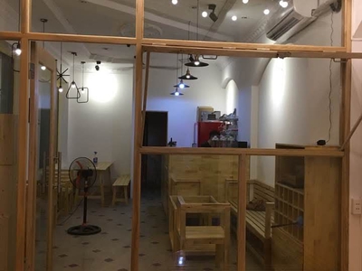 Cho thuê cửa hàng tầng 1 0