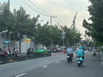 Nhà phố tân sơn ngay ga t3 tiện xây chdv 125m2 ngang 4.2m hxt gần chợ pvb 11.9 tỷ. 2